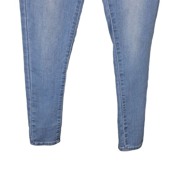 Fashion Nova Distressed Skinny Jeana. Light Blue Wash 3/4#012 - Picture 5 of 11